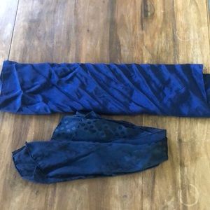 3/$20 vintage scarf bundle